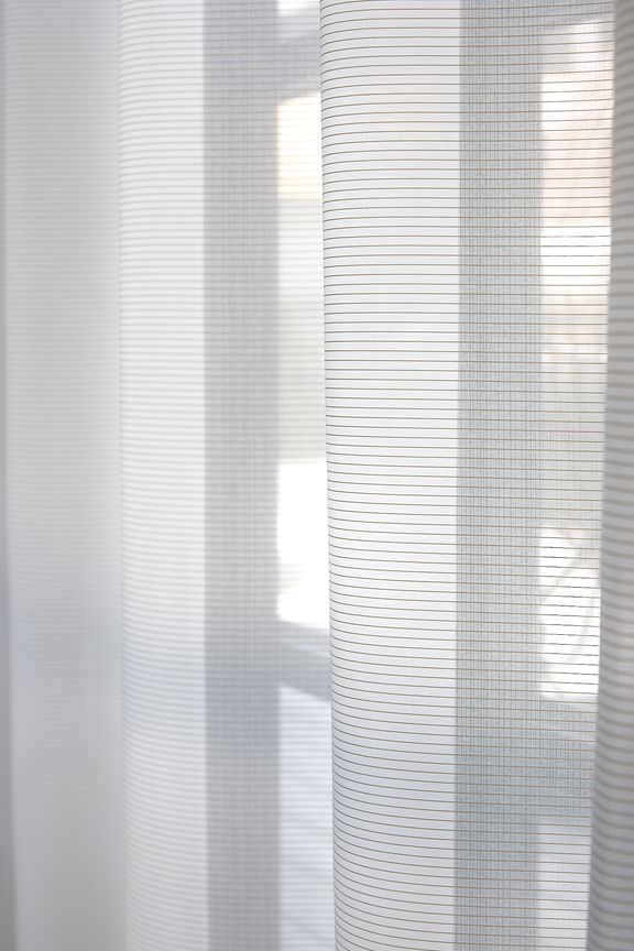 Idala-beige-closeup.jpg